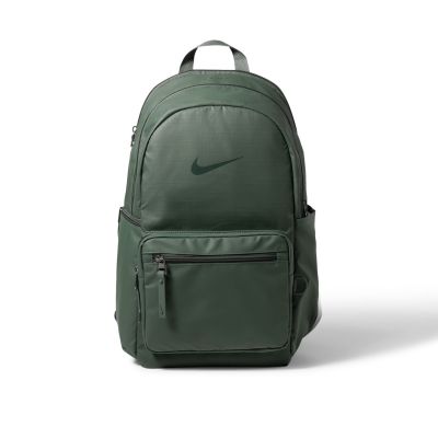 Nike Heritage Eugene 2.0 Winterized Backpack (20L) Camo Green - Zaļš - Mugursoma Nike Heritage Eugene 2.0 Winterized Backpack (20L) Camo Green - Zaļš - Mugursoma